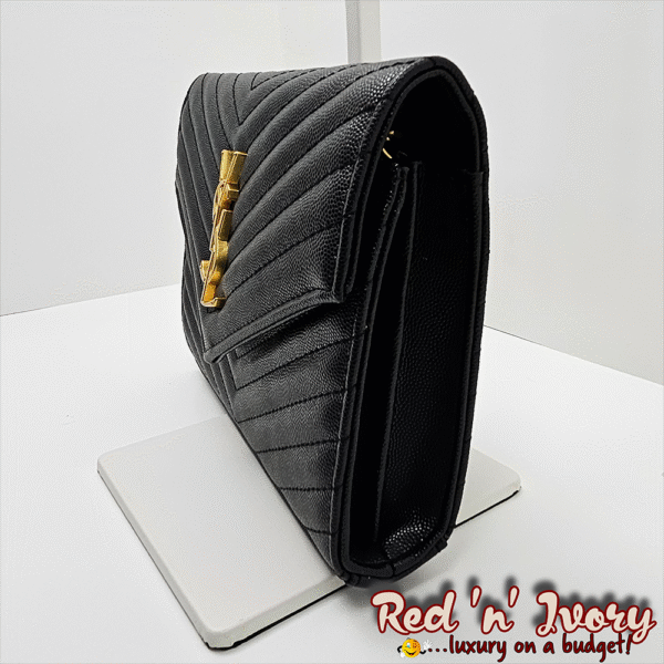 Black Quilted Chain Shoulder Bag (AAQ)