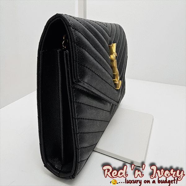 Black Quilted Chain Shoulder Bag (AAQ)
