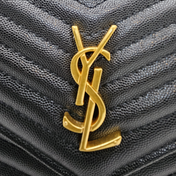 Black Quilted Chain Shoulder Bag (AAQ)