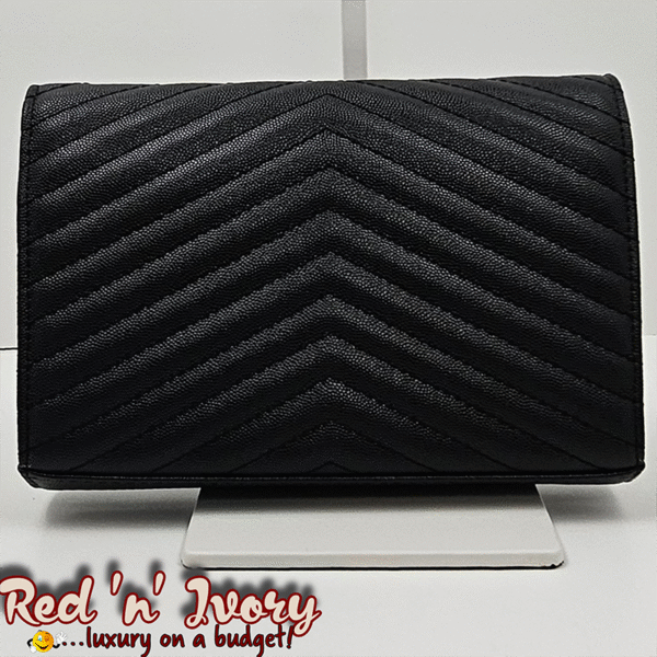 Black Quilted Chain Shoulder Bag (AAQ)