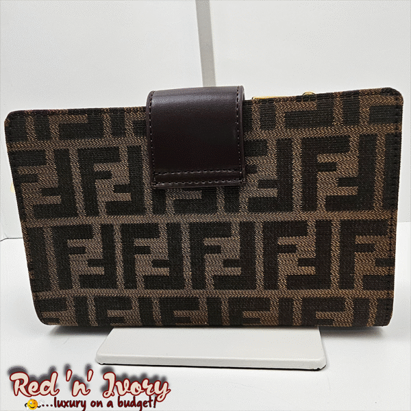 Chain Shoulder Bag (AAT)