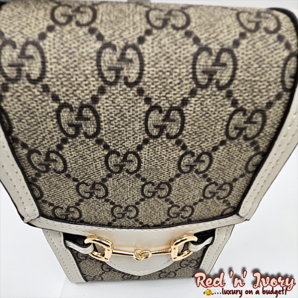 BAI5 Mini Crossbody Pouch (BAI)