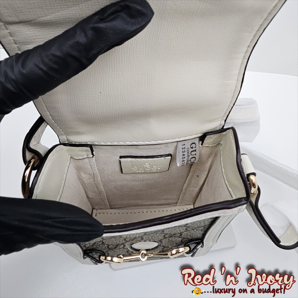 BAI6 Mini Crossbody Pouch (BAI)