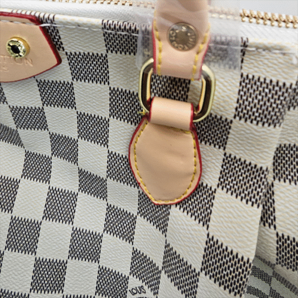 White & Grey Checkered Tote (BAQ)