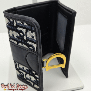 Oblique Tri-Fold Wallet (CAQ)