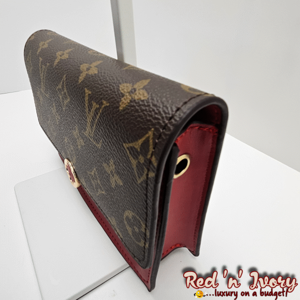 Red Accent Flap Wallet (DAA)