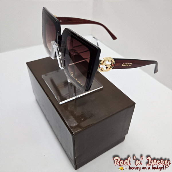 Signature Square Sunglasses (FAJ)