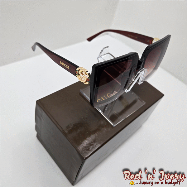 Signature Square Sunglasses (FAJ)