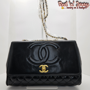 Elegant Black Quilted Shoulder Bag (EAC)