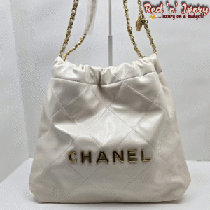 Elegant White Quilted Shoulder Bag (FAY)