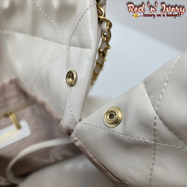 Elegant White Quilted Shoulder Bag (FAY)