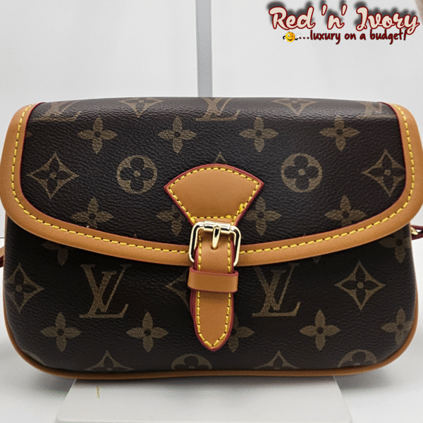 Elegant Flap Buckle Mini Bag (EAG)