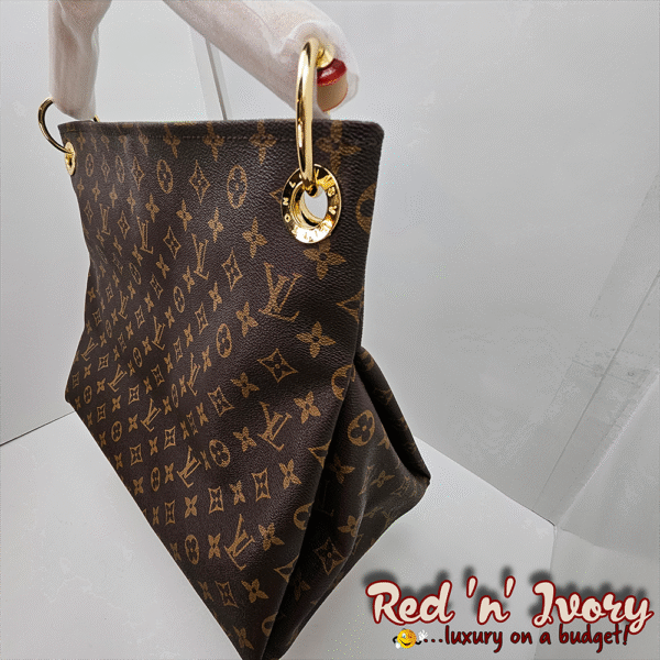 Elegant Monogram Ring-Handle Tote (EAJ)